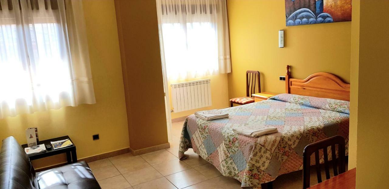 Hostal La Maravillosa Valderas Kültér fotó